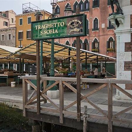 Loft Overlooking The Grand Canal Veneza Exterior foto
