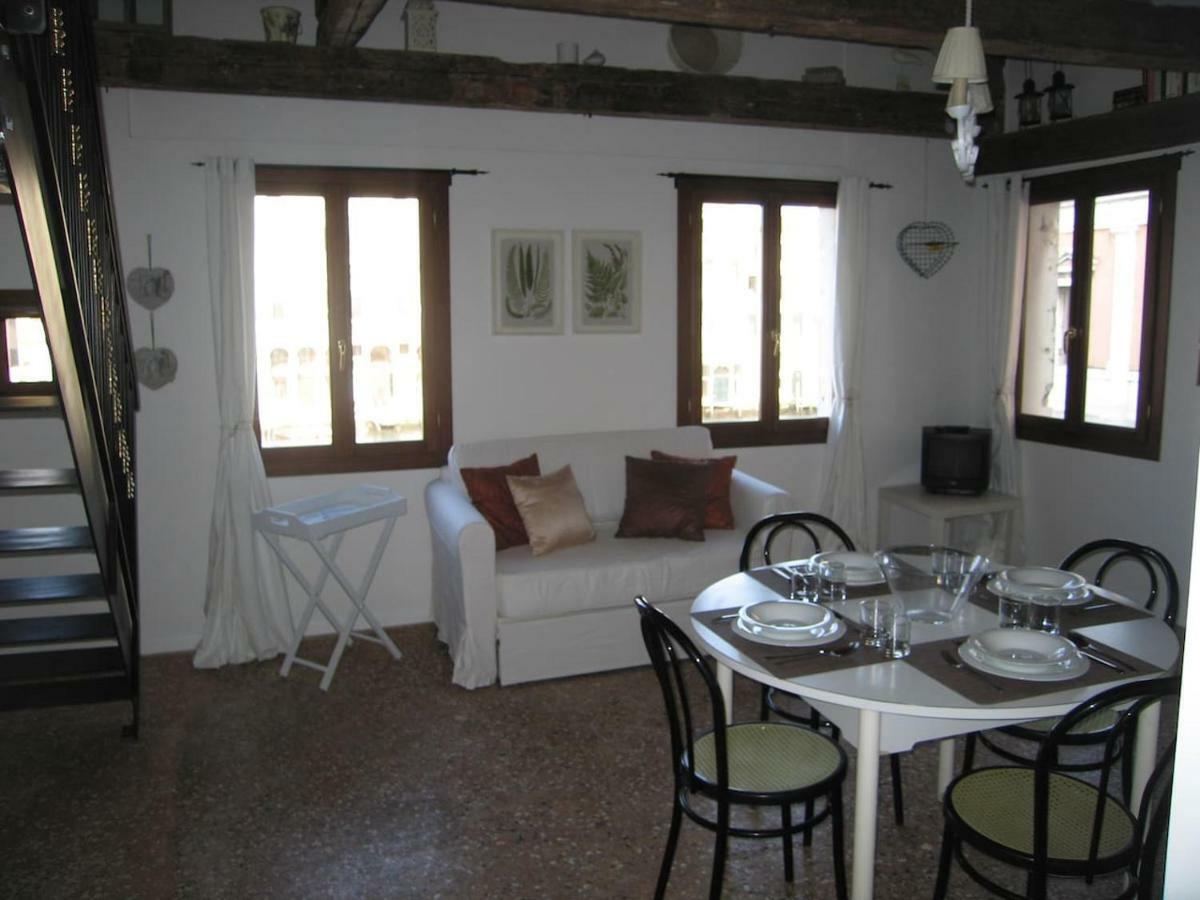 Loft Overlooking The Grand Canal Veneza Exterior foto