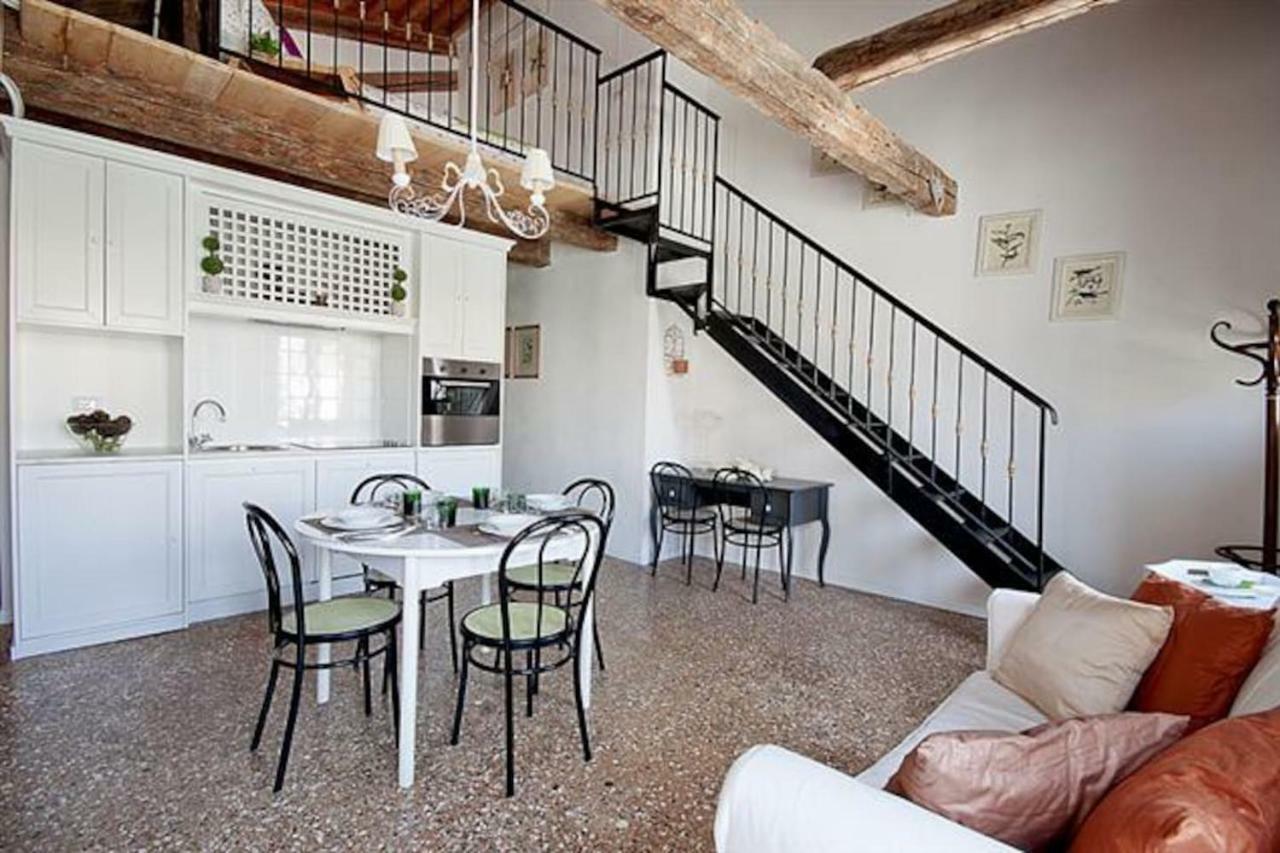 Loft Overlooking The Grand Canal Veneza Exterior foto