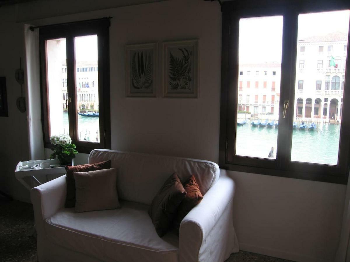 Loft Overlooking The Grand Canal Veneza Exterior foto