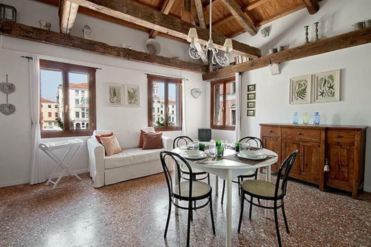 Loft Overlooking The Grand Canal Veneza Exterior foto